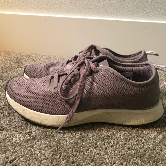 Nike running shoes - Picture 2 of 2